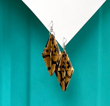 Load image into Gallery viewer, Kraft origami earring baubles in various patterns and colors
